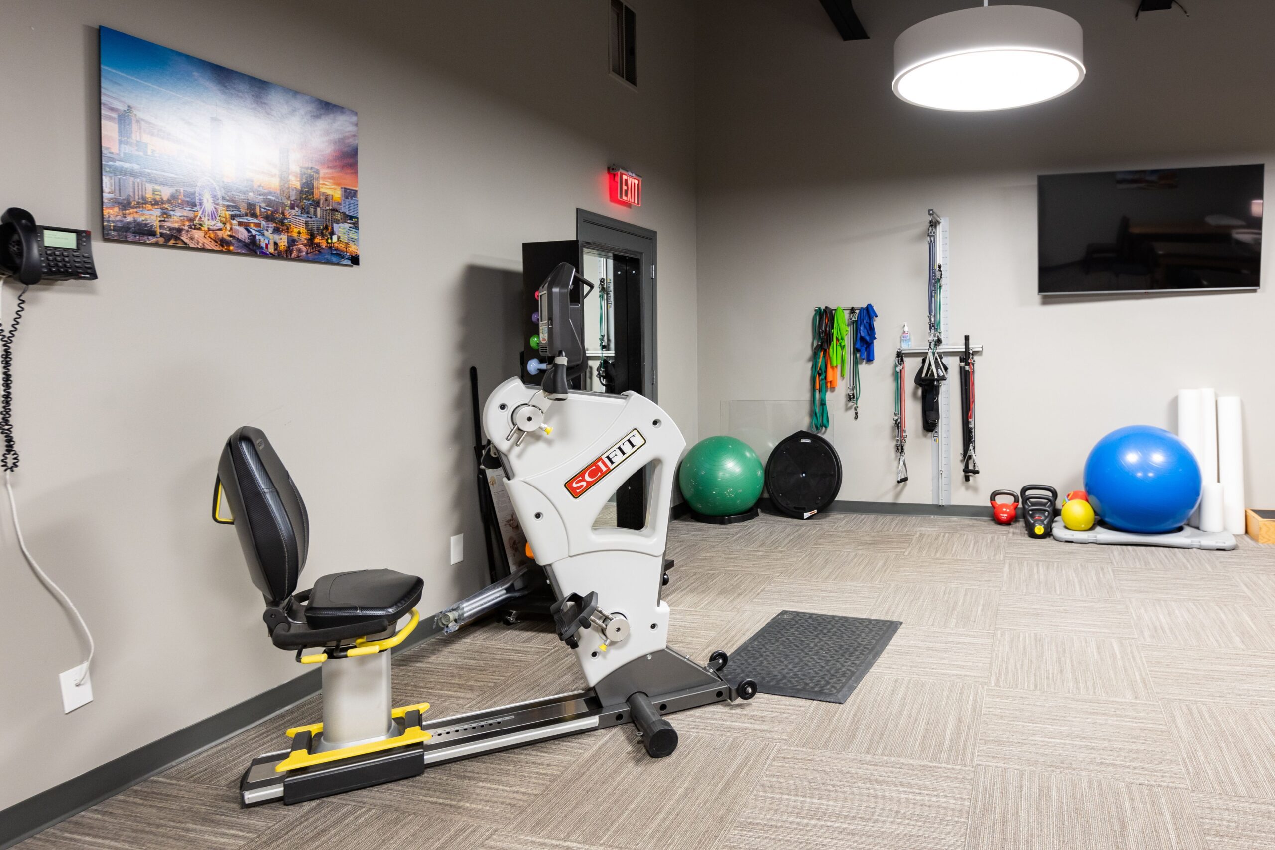 Peachtree Spine Marietta physical therapy area