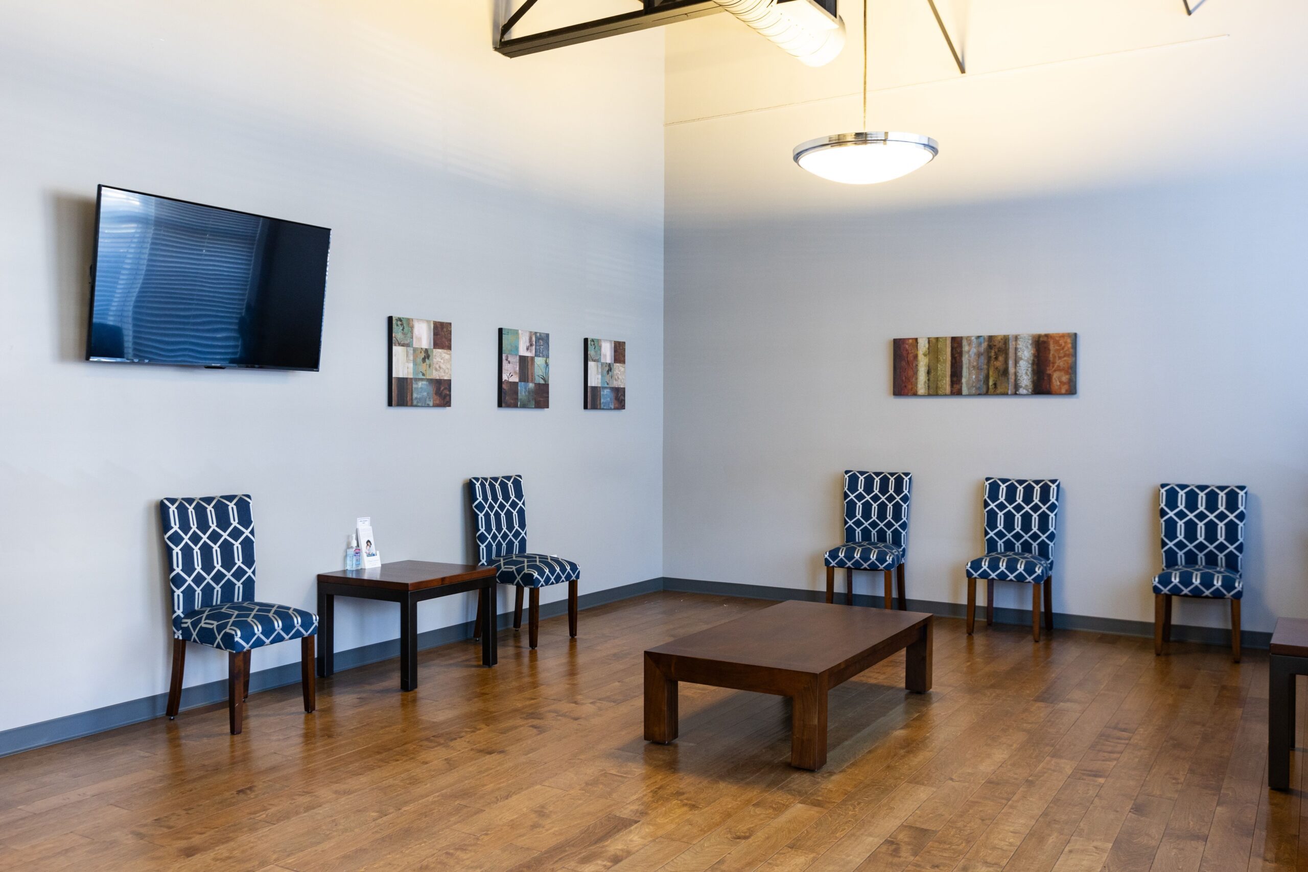 Peachtree Spine Marietta reception area